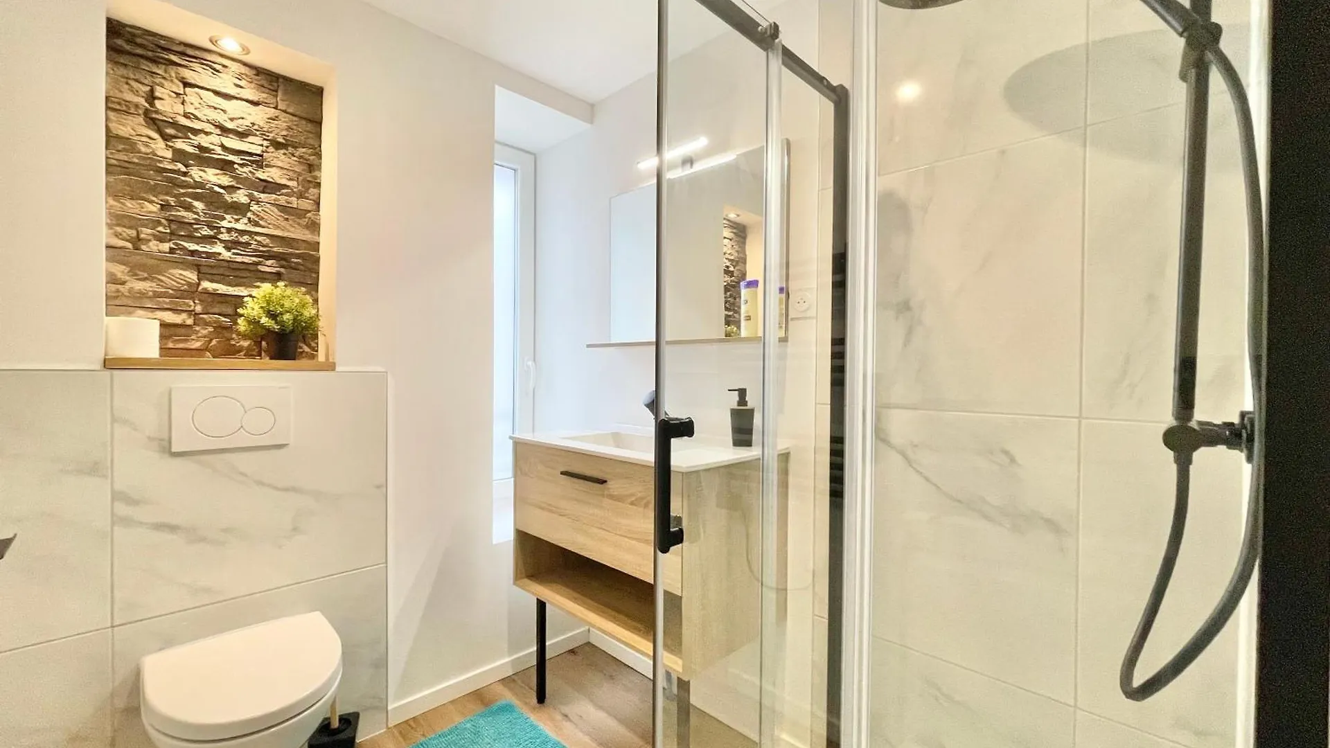Апартаменты Le Calloch 1G - Wifi - Parking Facile - Gare Кемпер